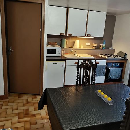 Mon Petit Studio Apartment Montmorillon Ngoại thất bức ảnh
